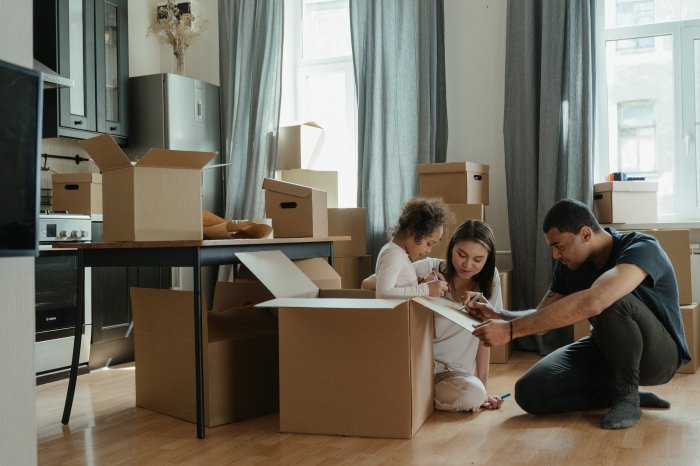Moving Home in the UK – Is the Tide Turning?